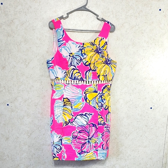 Lilly Pulitzer Ladies Size 12 Iggy Shift Dress Sleeveless Floral Zip Back
